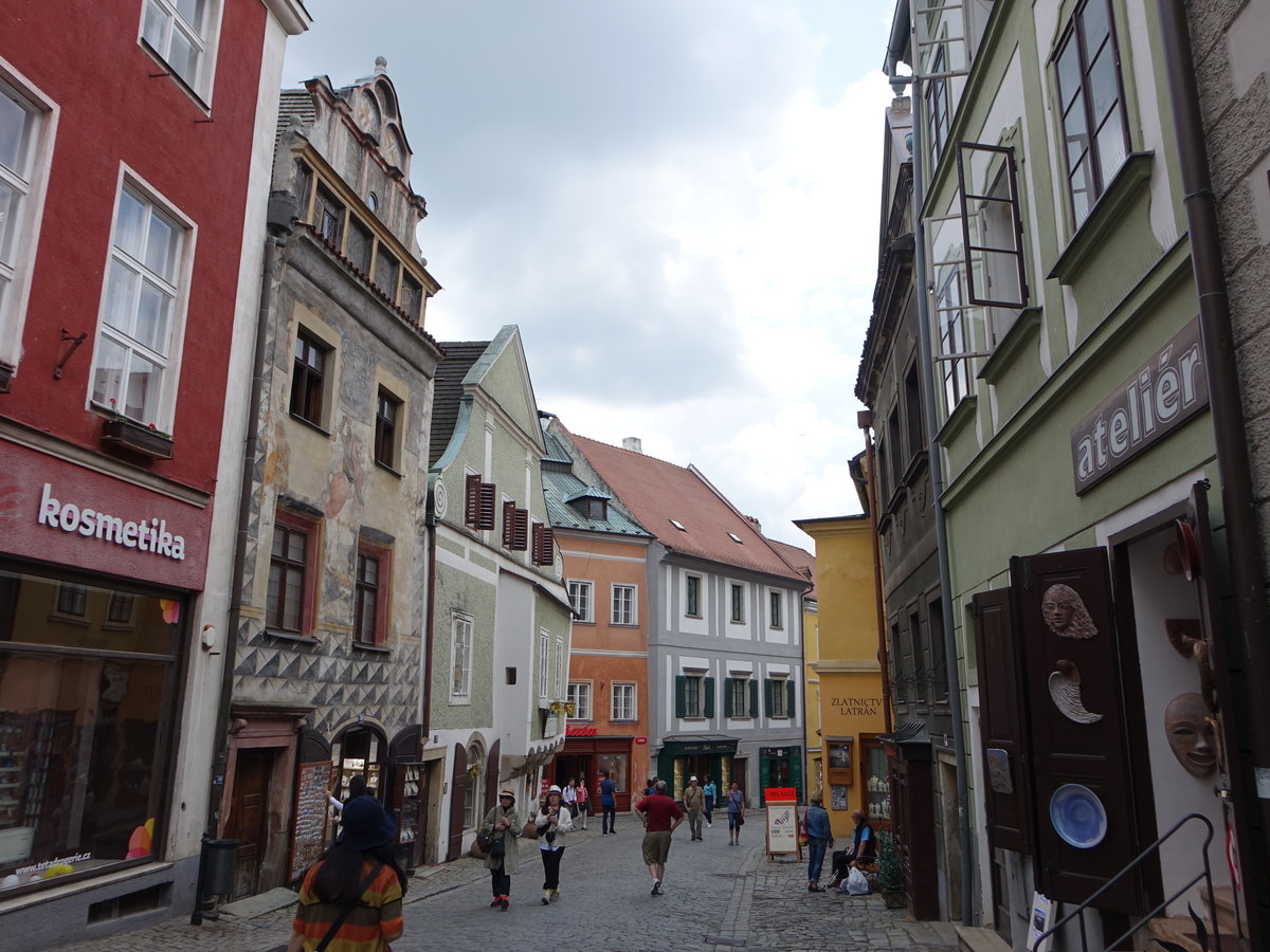 Cesky Krumlov/Krumau, historische Gebude in der Latran Strae (26.05.2019)