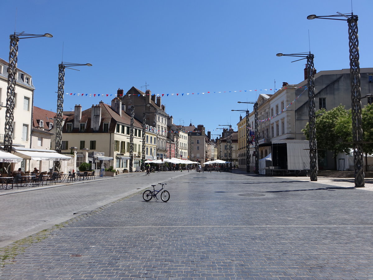 Chalon-sur-Saone, Huser am Place Hotel de Ville in der Altstadt (16.07.2017)