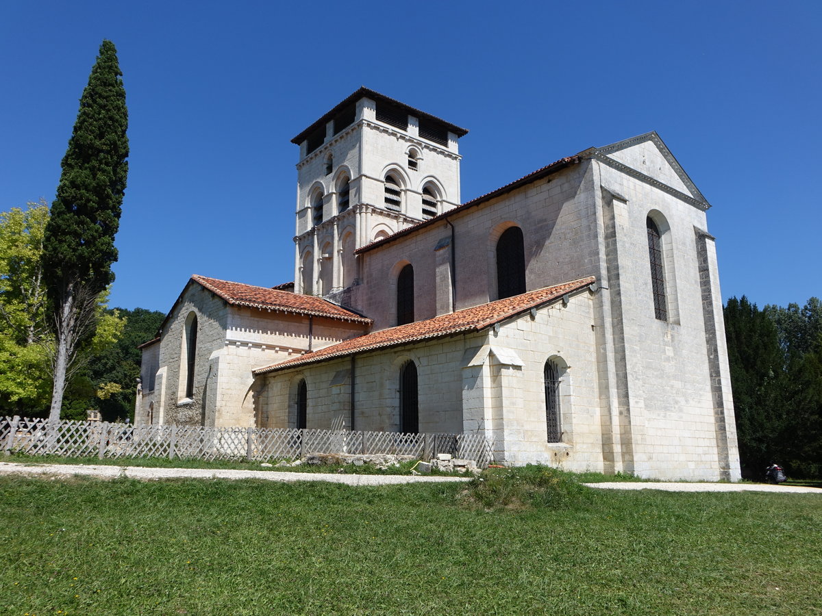 Chancelade, romanische Klosterkirche Notre-Dame, erbaut im 12. Jahrhundert (23.07.2018)