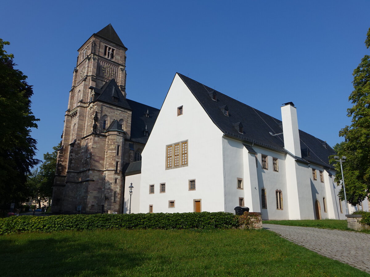 Chemnitz, evangelische Schlobergkirche, sptgotische Hallenkirche, Kloster von 1499, heute Schlobergmuseum (20.08.2023)