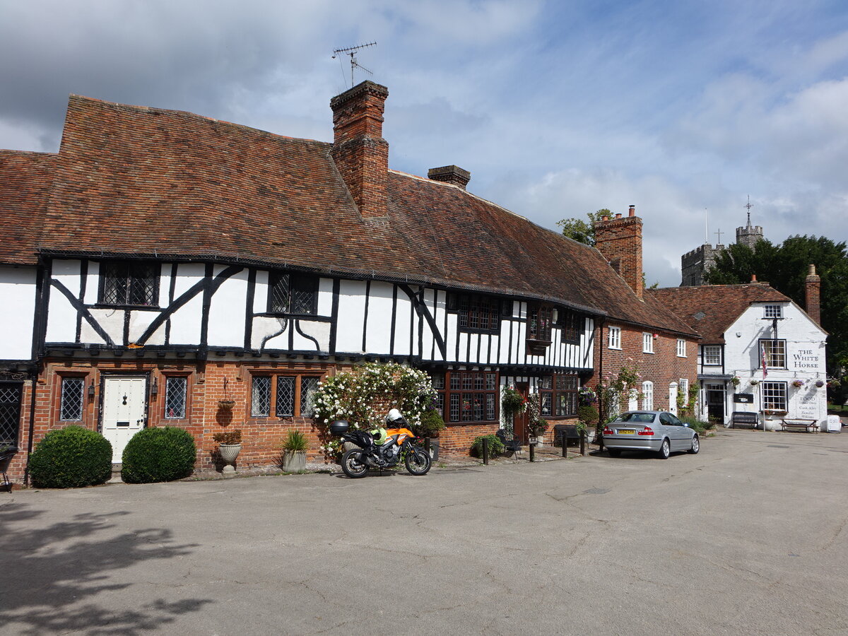 Chilham, Fachwerkhaus am Dorfplatz The Square (02.09.2023)