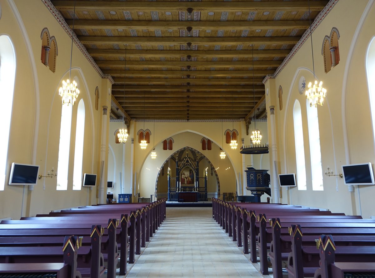 Christiansfeld, Innenraum und Altar in der Tyrstrup Kirche (20.07.2019)