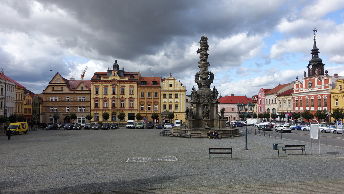 Chrudim, Barocksule Verklrung Christi von Giovanni Battista Bulla am Marktplatz (30.09.2019)