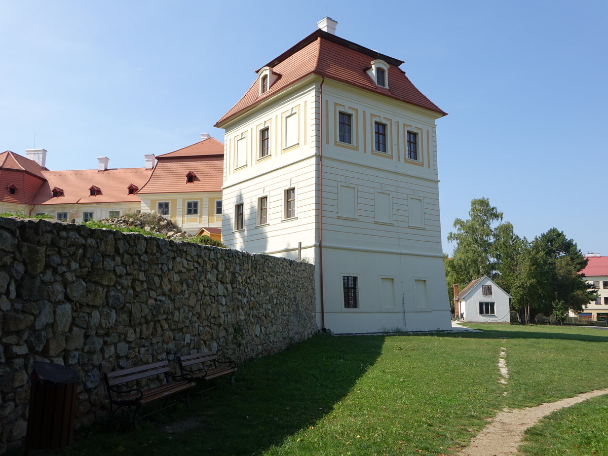 Chtelnica / Tellnitz, barockes Landschlo, erbaut im 16. Jahrhundert (29.08.2019)