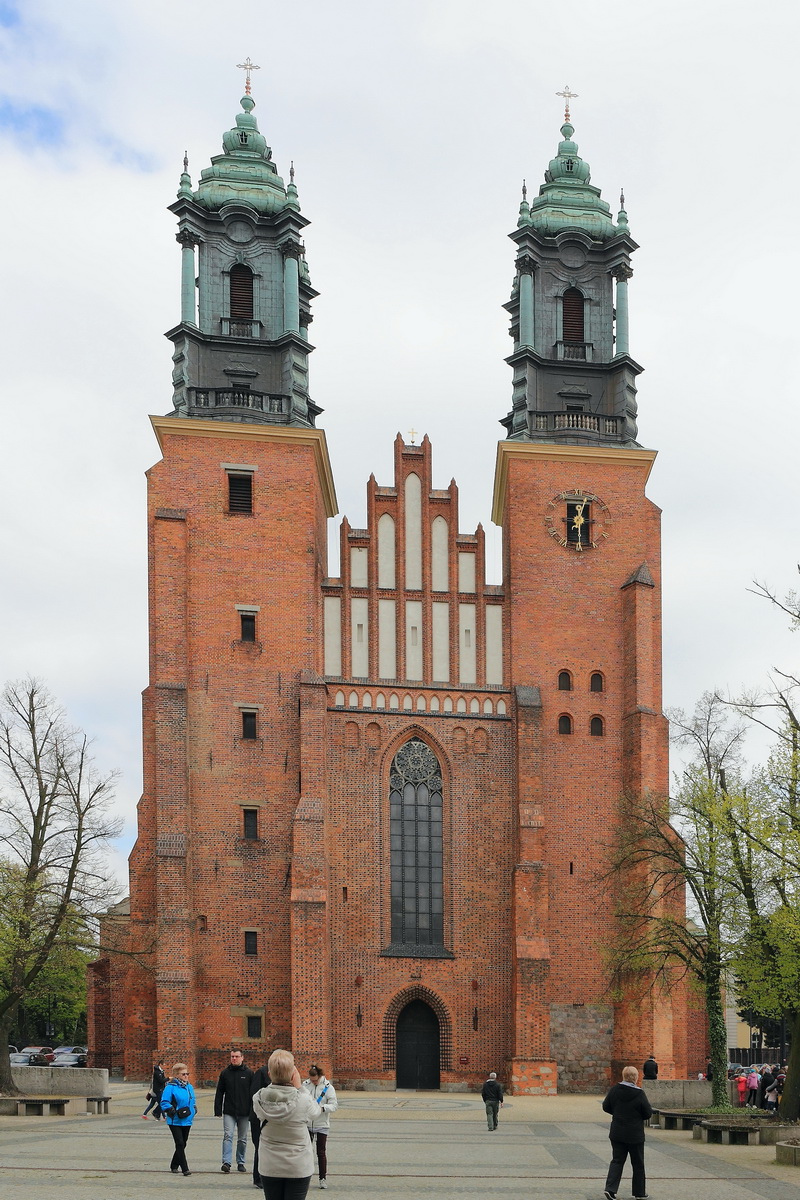 Church of Our Lady in summo Kościł (Kirche der Heiligen Jungfrau Maria) gesehen am 30. April 2017 in Poznań, (Posen).