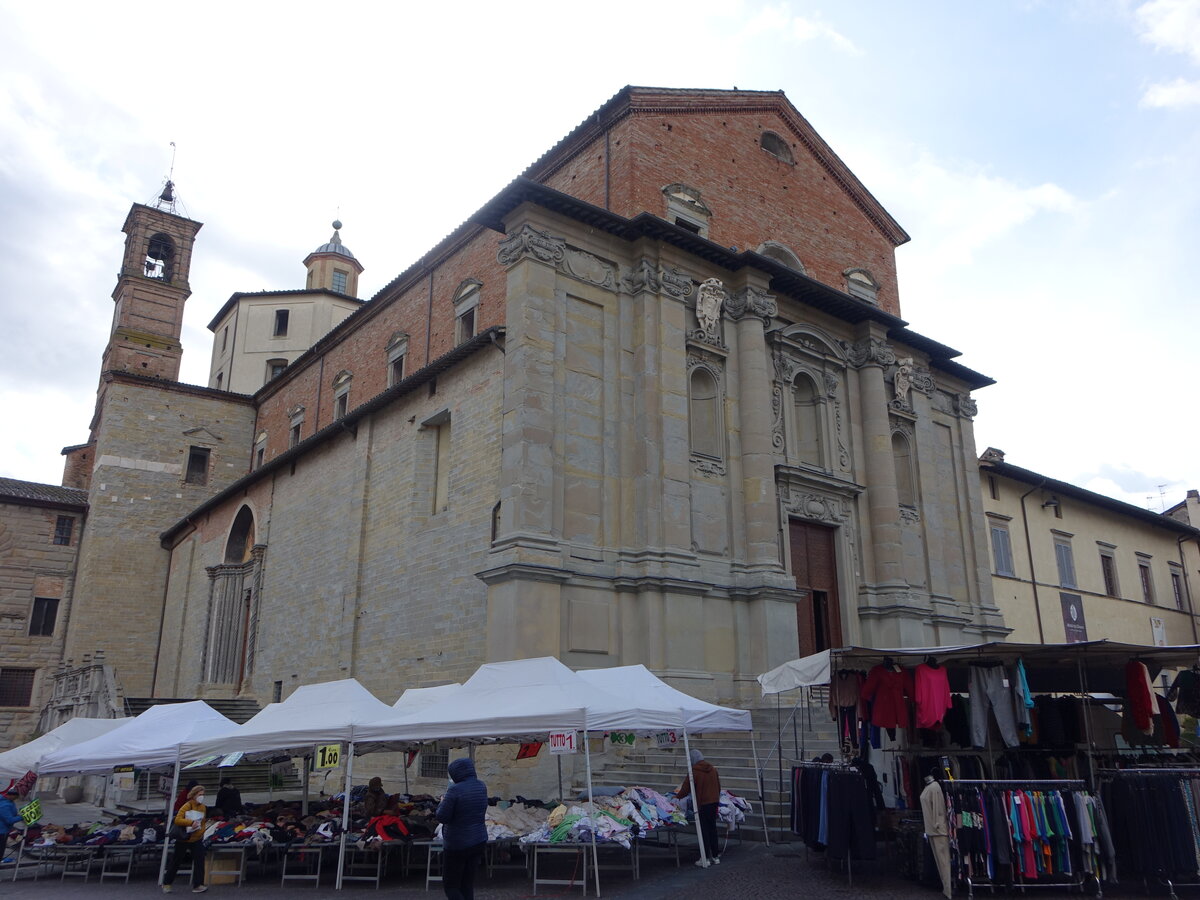 Citta de Castello, Dom St. Florido, erbaut im 12. Jahrhundert, Barockfassade von 1632 erbaut von Francesco Lazzari (02.04.2022)