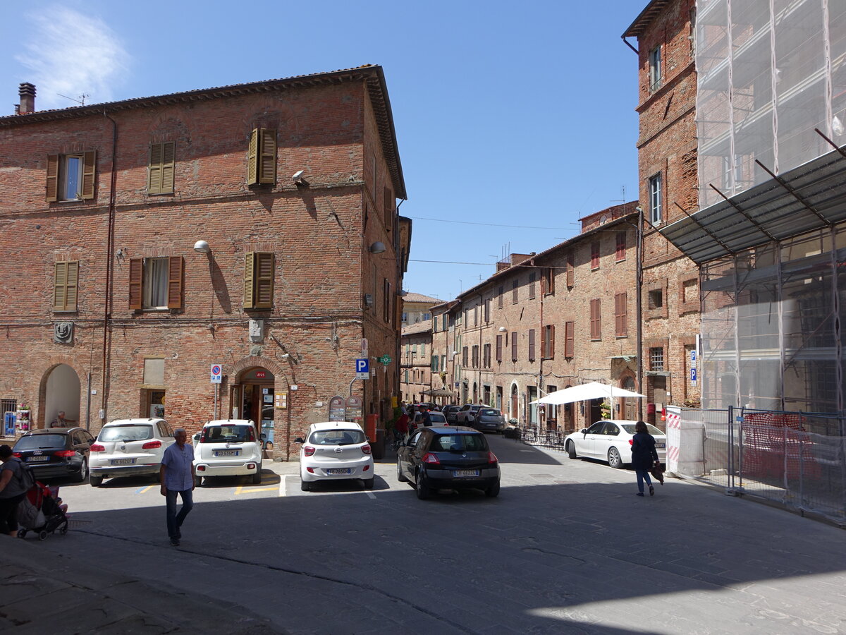 Citta della Pieve, Huser in der Via Giuseppe Garibaldi (21.05.2022)