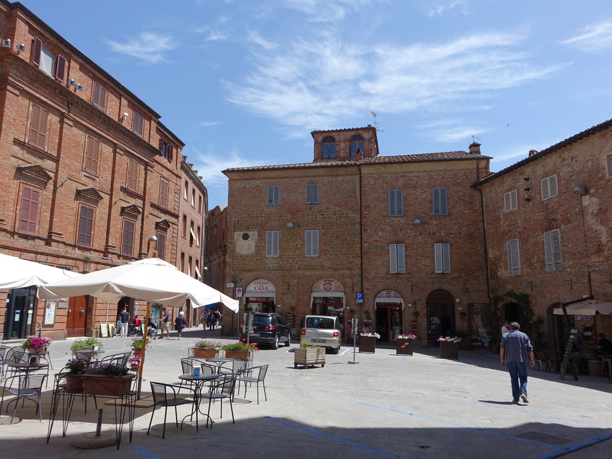 Citta della Pieve, Palazzo Bandini an der Piazza Plebiscito (21.05.2022)