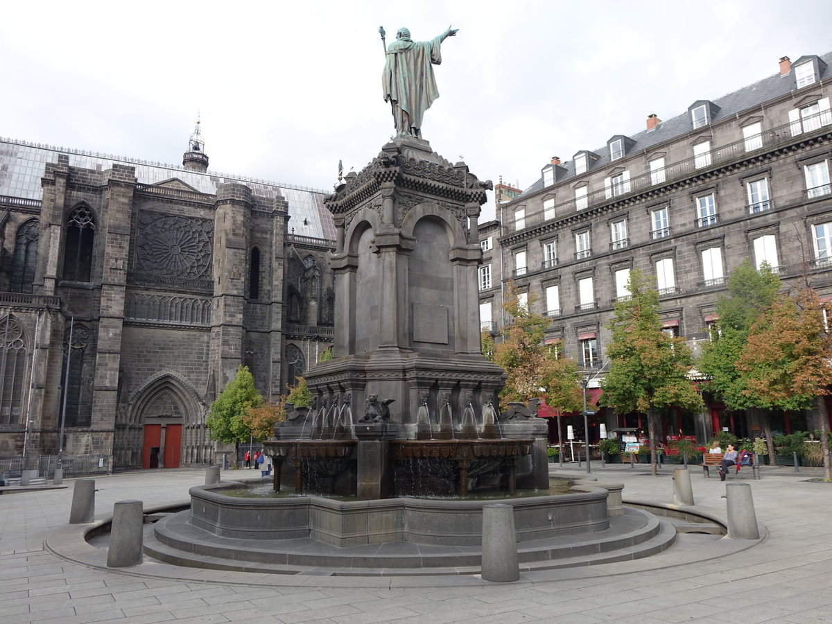 Clermont-Ferrand, Place de la Victoire (19.09.2016)