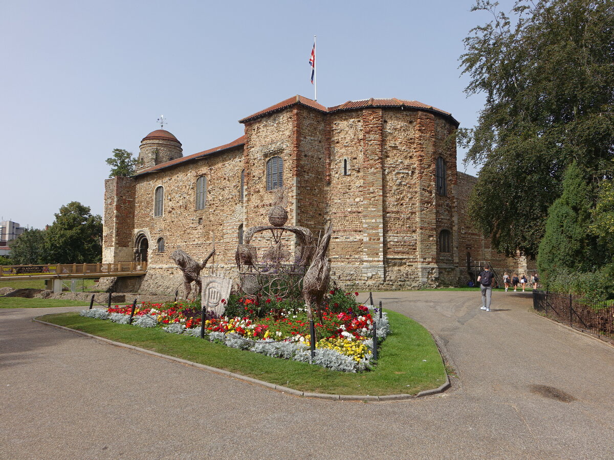 Colchester Castle,  die Burg steht auf den Grundmauern eines Claudius-Tempels, erbaut von 1070 bis 1100 (06.09.2023)