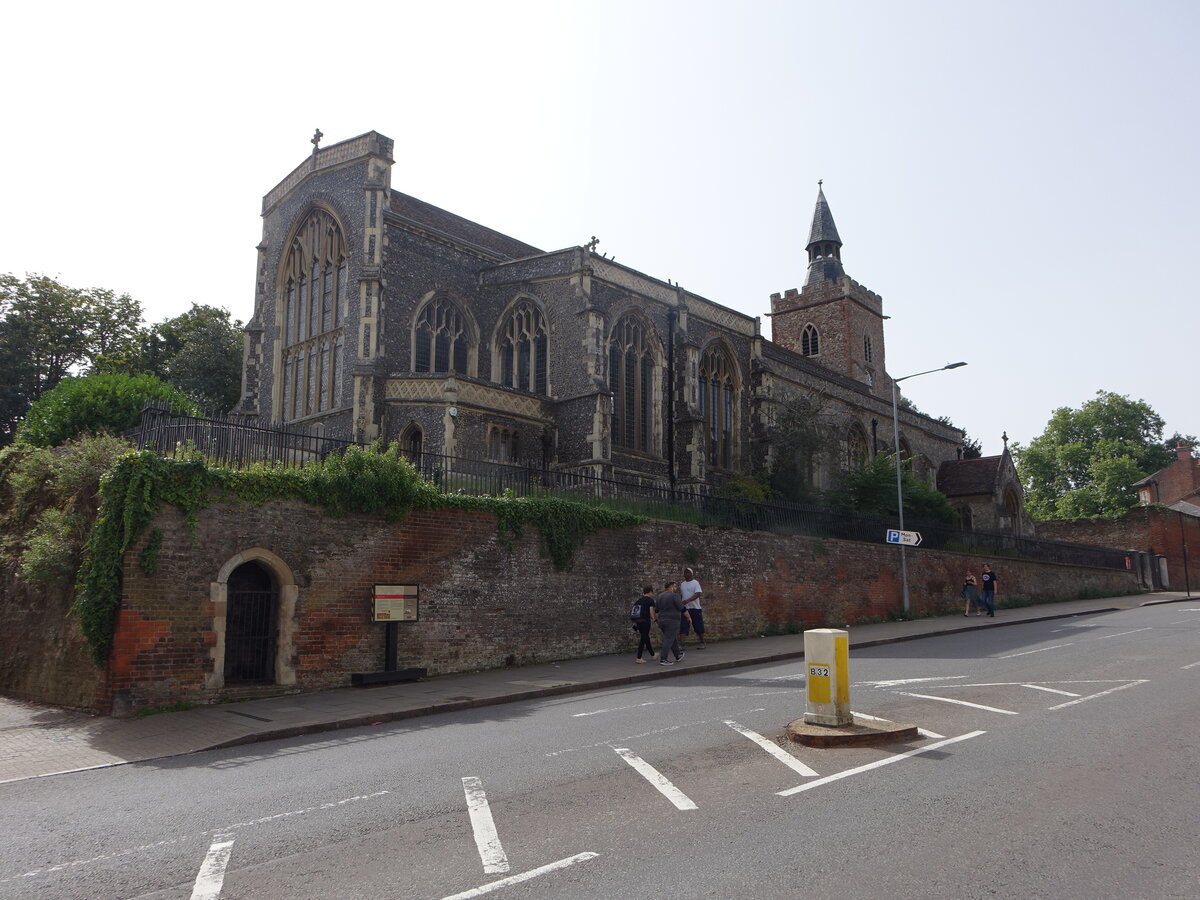 Colchester, Pfarrkirche St. James am East Hill, erbaut im 15. Jahrhundert, restauriert von 1870 bis 1871 durch Samuel Sanders Teulon (06.09.2023)
