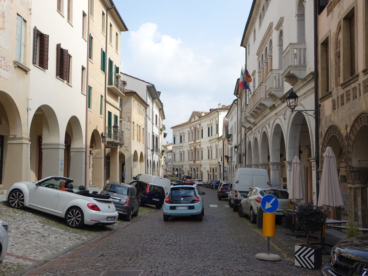 Conegliano, Rathaus im Palazzo Montalban Vecchio in der Via XX. Settembre (18.09.2019)