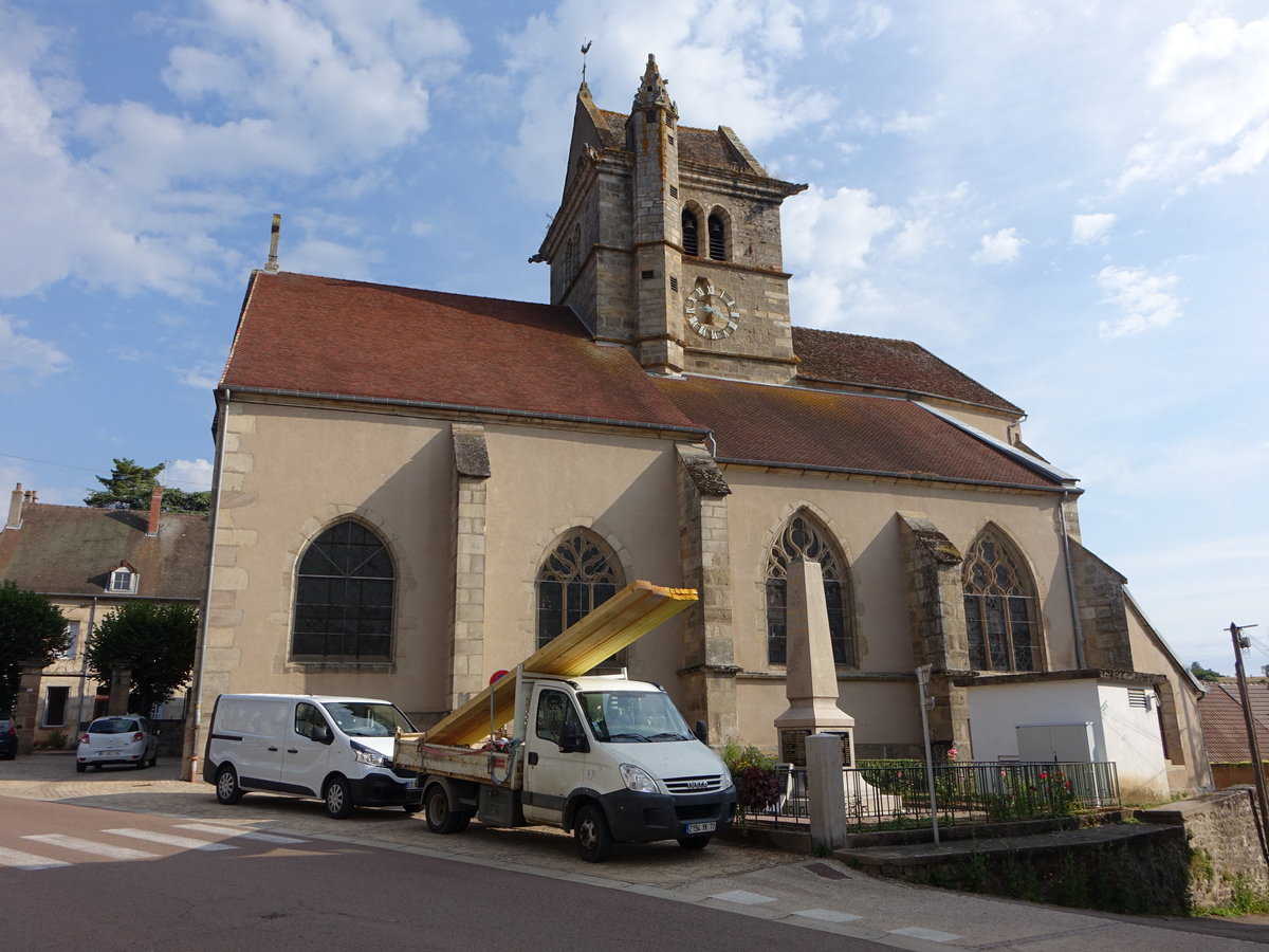 Couches, gotische Pfarrkirche Saint-Martin, erbaut ab 1480 (01.08.2018)