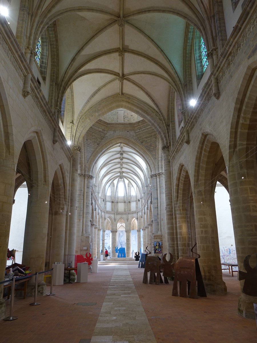 Coutances, Innenraum der Klosterkirche St. Nicolas (13.07.2016)