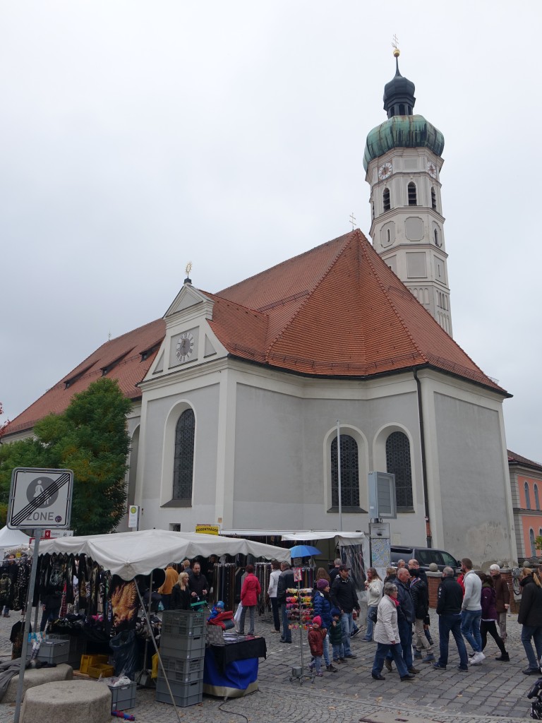 Dachau, Stadtpfarrkirche St. Jakob, erbaut von 1624 bis 1625 durch Hans Krumpper (11.10.2015)