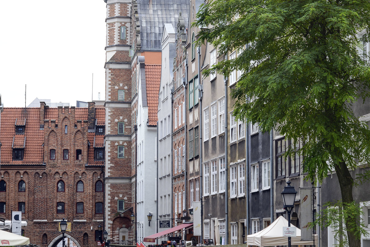 Danzig - Gdnsk. Giebelhuser in der Frauengasse im Danziger Rechtstadt. Aufnahme: 12. August 2019.