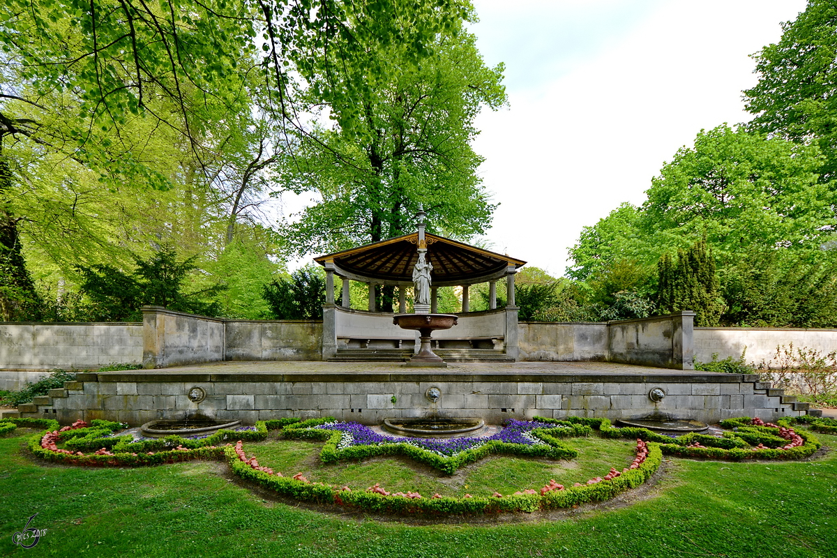 Das 1840 entstandene Stibadium im Park Klein-Glienicke. (Berlin, April 2018)