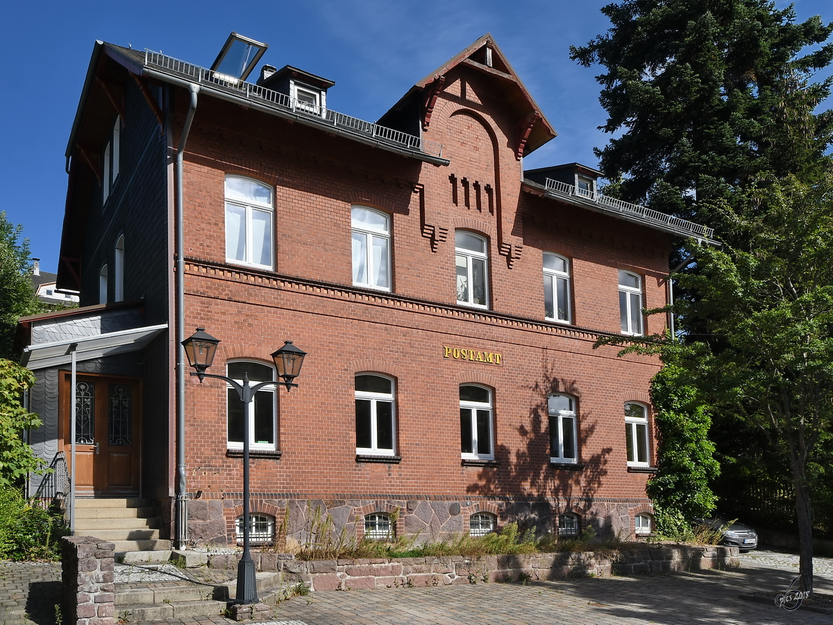 Das alte Postamt im thringischen Ort Manebach. (August 2018)