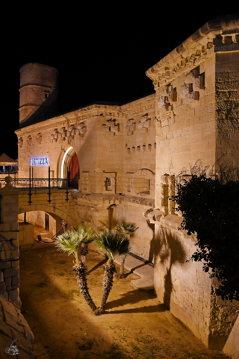 Das Fort Sliema wurde ab 1872 zur Zeit der britischen Herrschaft ber die Inseln erbaut und ist heute ein Restaurant. (Sliema, Oktober 2017)