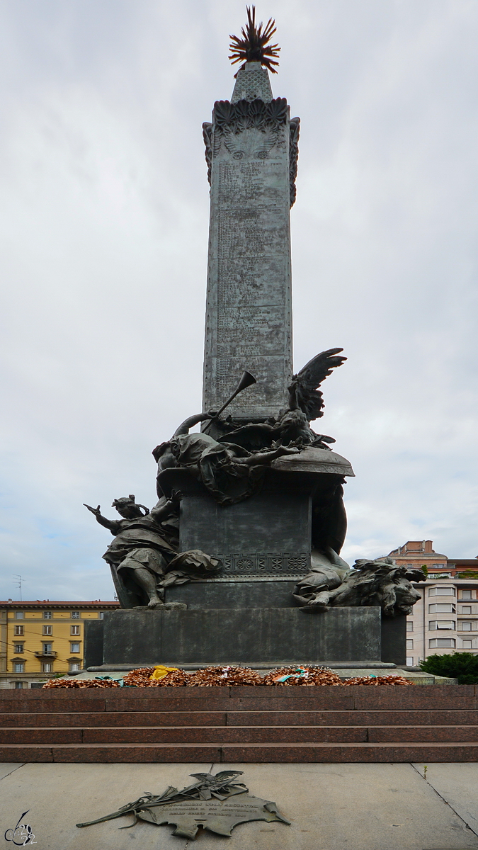 Das Fnf-Tage-Denkmal (Monumento alle Cinque Giornate di Milano) ist ein 1895 eingeweihtes Denkmal fr die Opfer des Aufstands der Stadt gegen sterreichische Truppen im Mrz 1848. (Juni 2014)