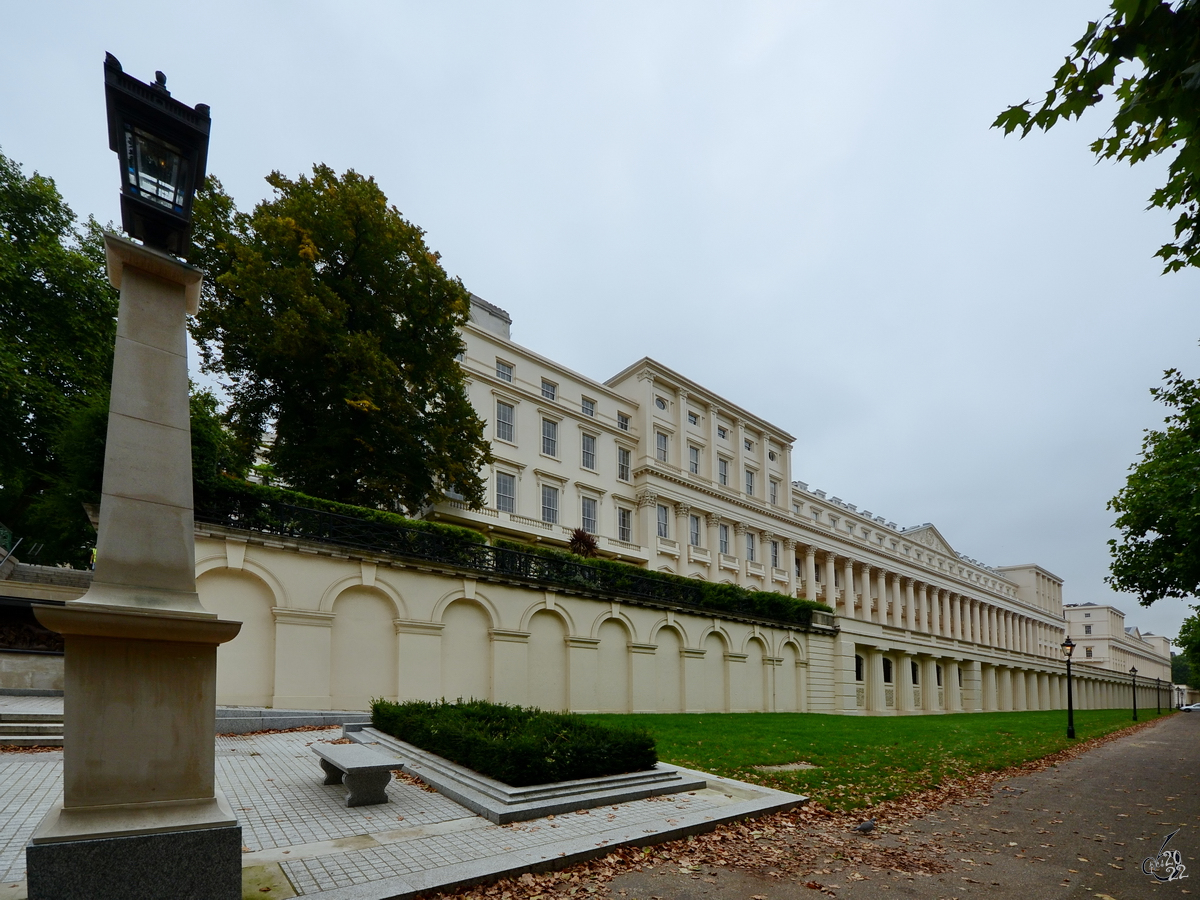 Das Gebäude der British Academy, einer 1902 gegründeten britischen Gelehrtengesellschaft zur Wissenschaftspflege mit über 1000 gewählten Mitgliedern. (London, September 2013)