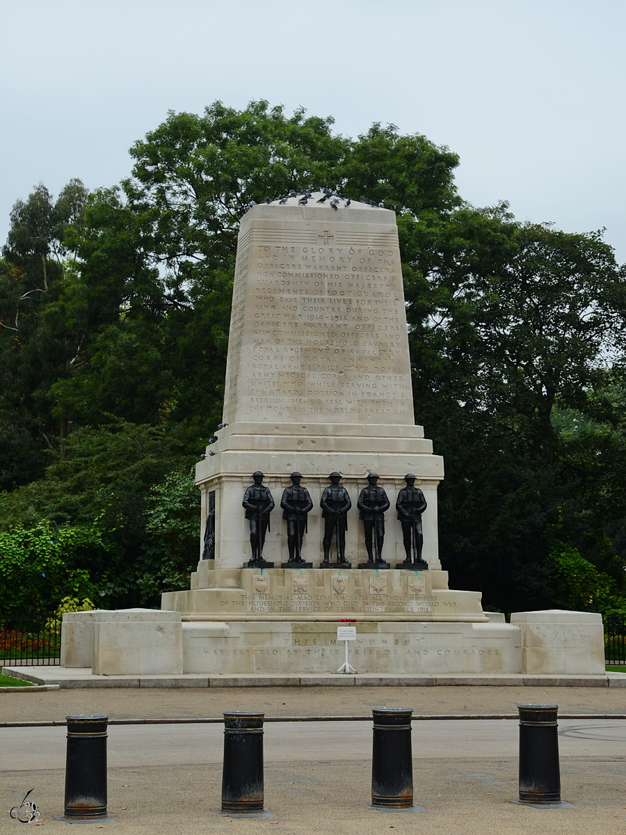 Das Guards Division War Memorial wurde 1926 eingeweiht. (London, September 2013)