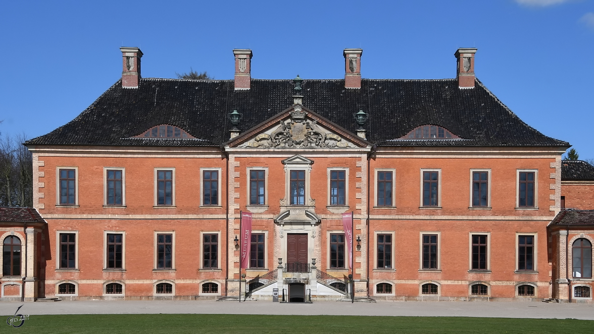 Das Hauptgebäude des von 1726 bis 1732 errichteten Schlosses Bothmer. (Klütz, April 2019)