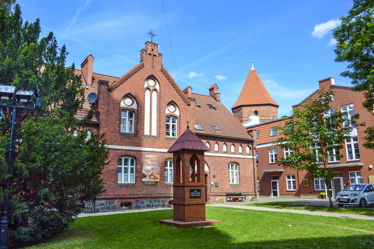 Das Kirchenbro der St.-Jakobi-Gemeinde in Lębork (Lauenburg in Pommern). Aufnahme: 19. August 2020.