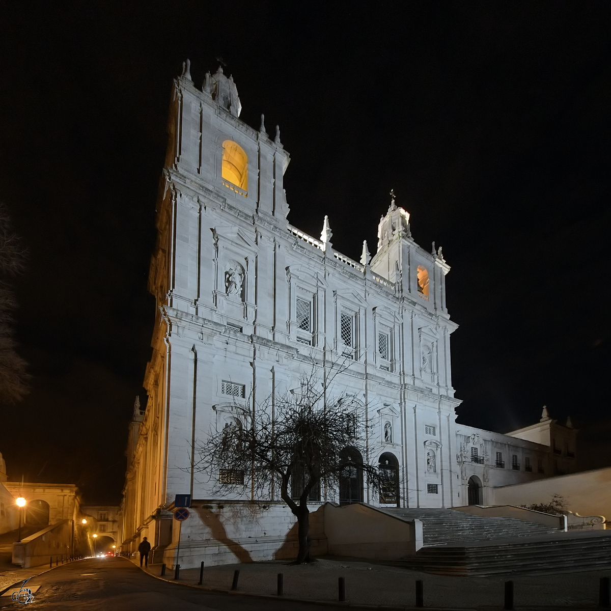 Das Kloster von So Vicente de Fora ist ein manuelinischer, ursprnglich romanischer Komplex von Sakralbauten in Lissabon. (Januar 2017)