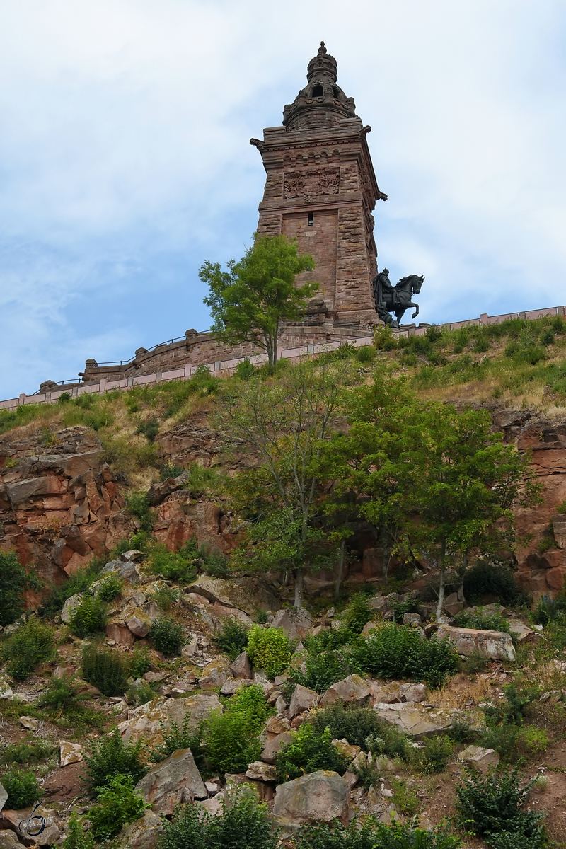 Das Kyffhuserdenkmal oder auch Barbarossadenkmal bei Bad Frankenhausen. (August 2018)