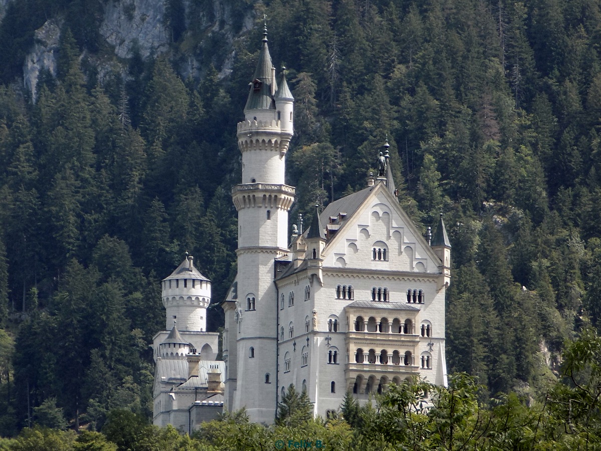 Das Mrchenschloss Neuschwanstein in Hohenschwangau am 18.08.2014