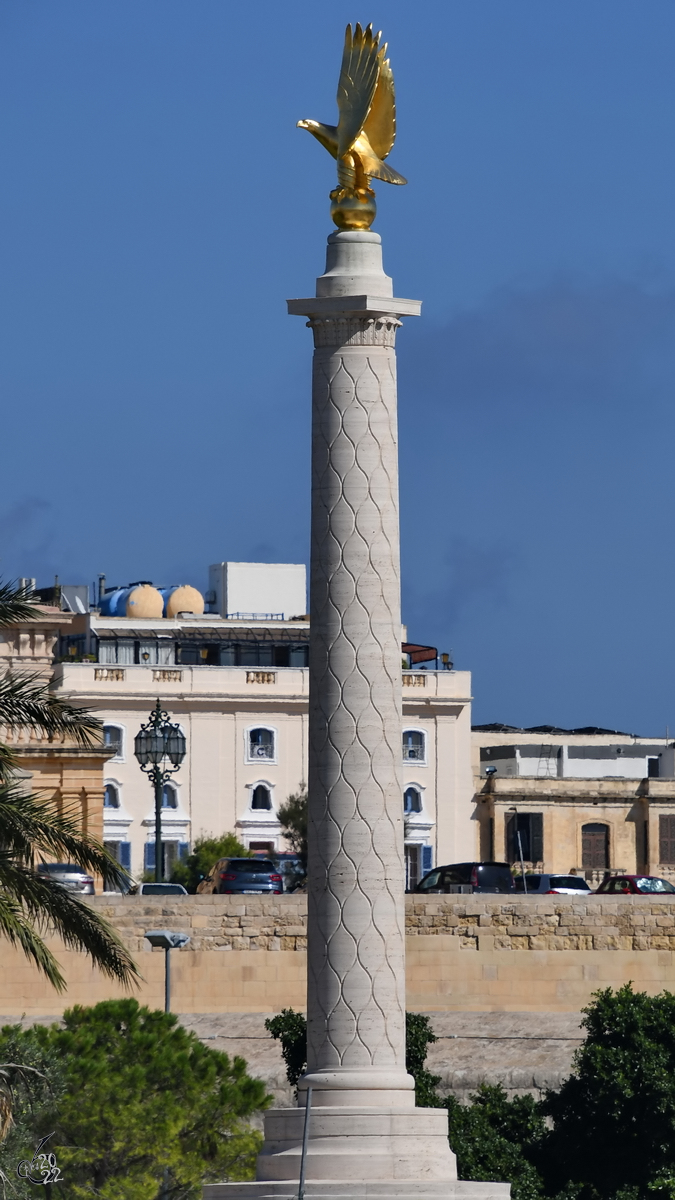 Das Malta Memorial ist der Commonwealth-Besatzung im Zweiten Weltkrieg gewidmet. (Floriana, Oktober 2017)
