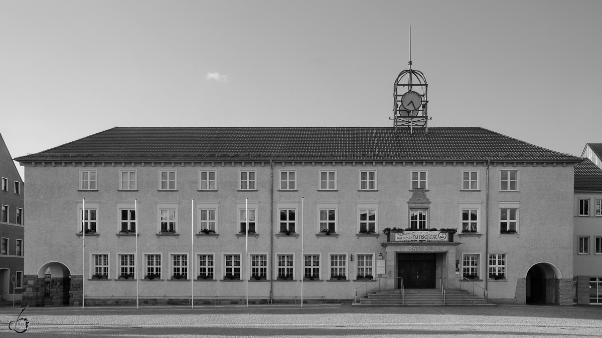 Das (neue) Rathaus am Marktplatz in Anklam. (August 2013)