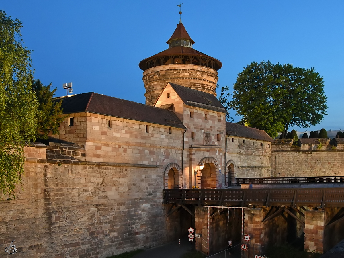 Das Neutor war eines der vier Haupttore der Nrnberger Stadtbefestigung. (Juni 2019)