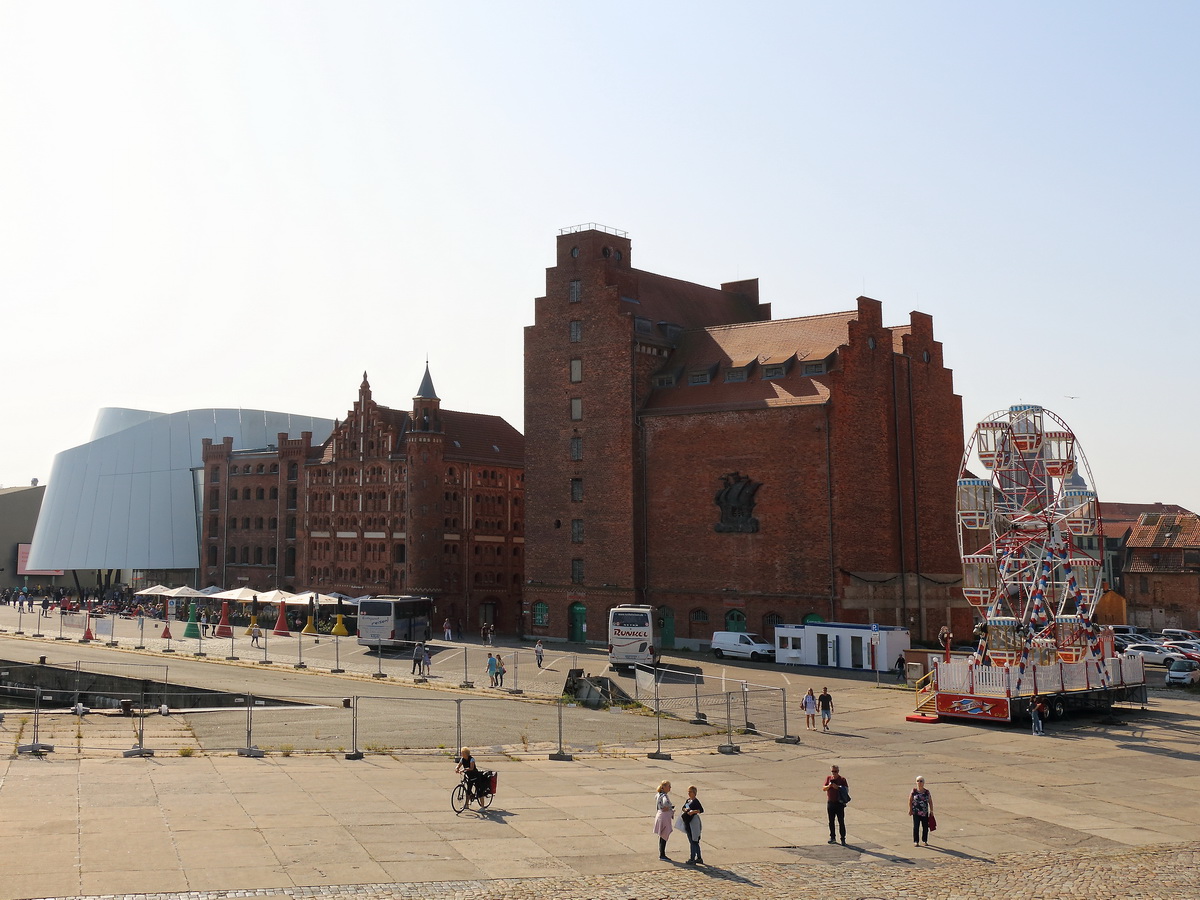 Das OZEANEUM in Stralsund am Hafen, gesehen am 22. Septmber 2020.