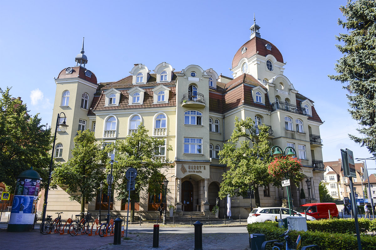 Das Rezydent-Hotel in Zoppot / Sopot. Das Hotel liegt am Plac Konstytucji 3 maja (Frher: Markt). Aufnahme: 14. August 2019.