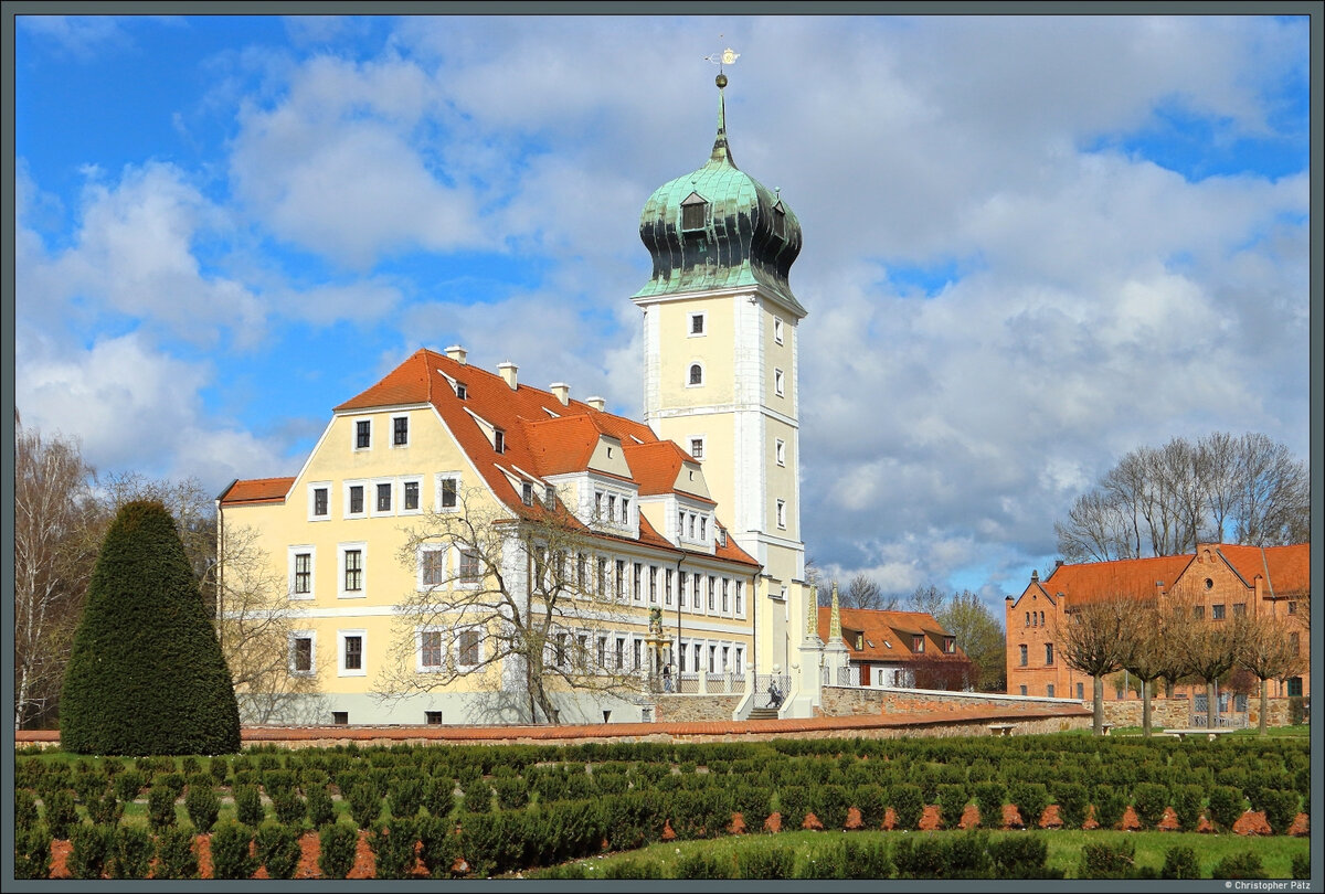 Das Schloss Delitzsch, diente im 14. bis 17. Jahrhundert als Residenzschloss der s�chsischen Kurf�rsten und wurde mehrfach umgebaut. Heute pr�sentiert es sich im Stil des Barock. (Delitzsch, 29.03.2026)