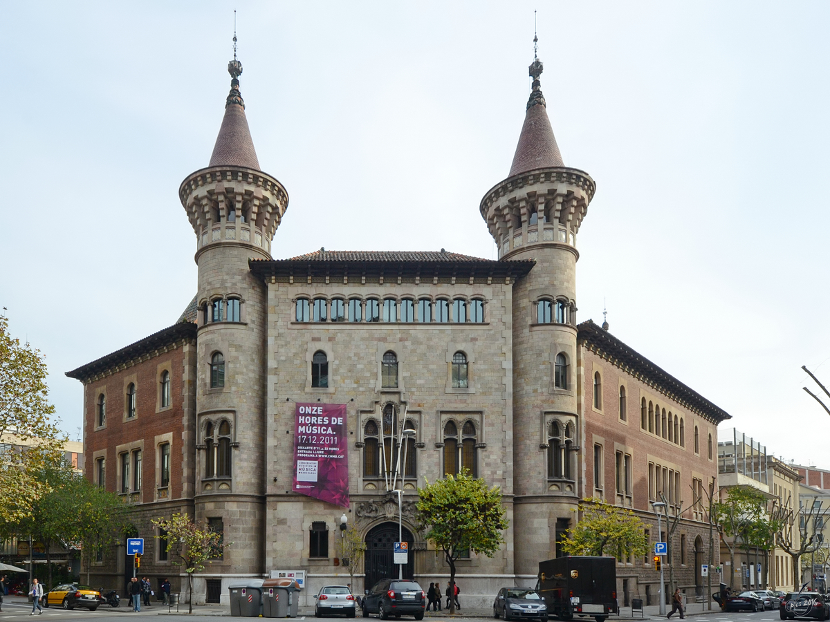 Das Stdtisches Konservatorium fr Musik im Zentrum von Barcelona. (Dezember 2011)