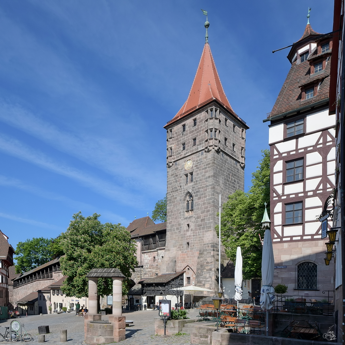 Das Tiergrtnertor ist Teil der Nrnberger Stadtmauer. (Mai 2017)