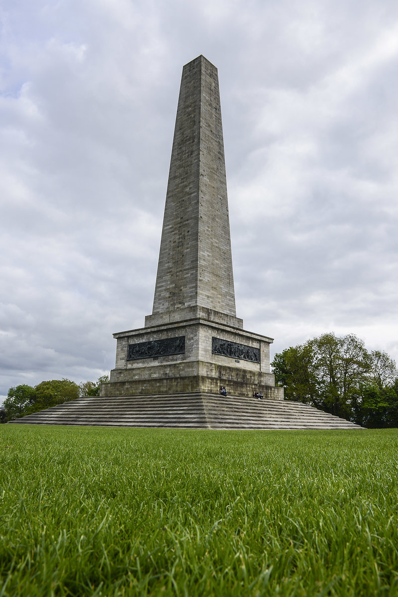 Das Wellington Monument im Phnix Park von Dublin. Der Obelisk ist 62 Meter hoch und wurde 1817 erbaut. Aufnahme: 11. Mai 2018.
