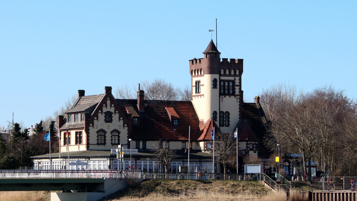 Das Weserschlchen am Fhranleger Nordenham - Bremerhaven am 11.03.2014.