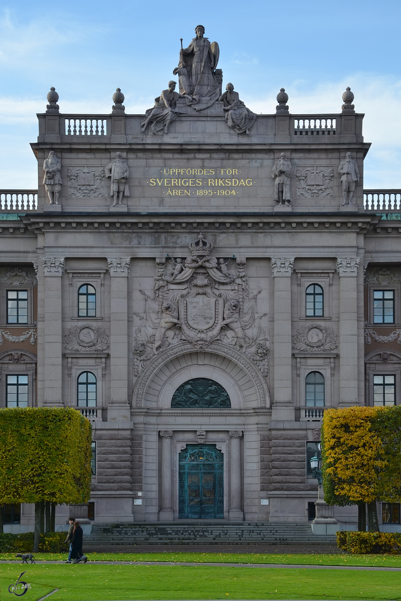 Das zwischen 1897 und 1905 erbaute Reichstagsgebude in Stockholm. (Oktober 2011)