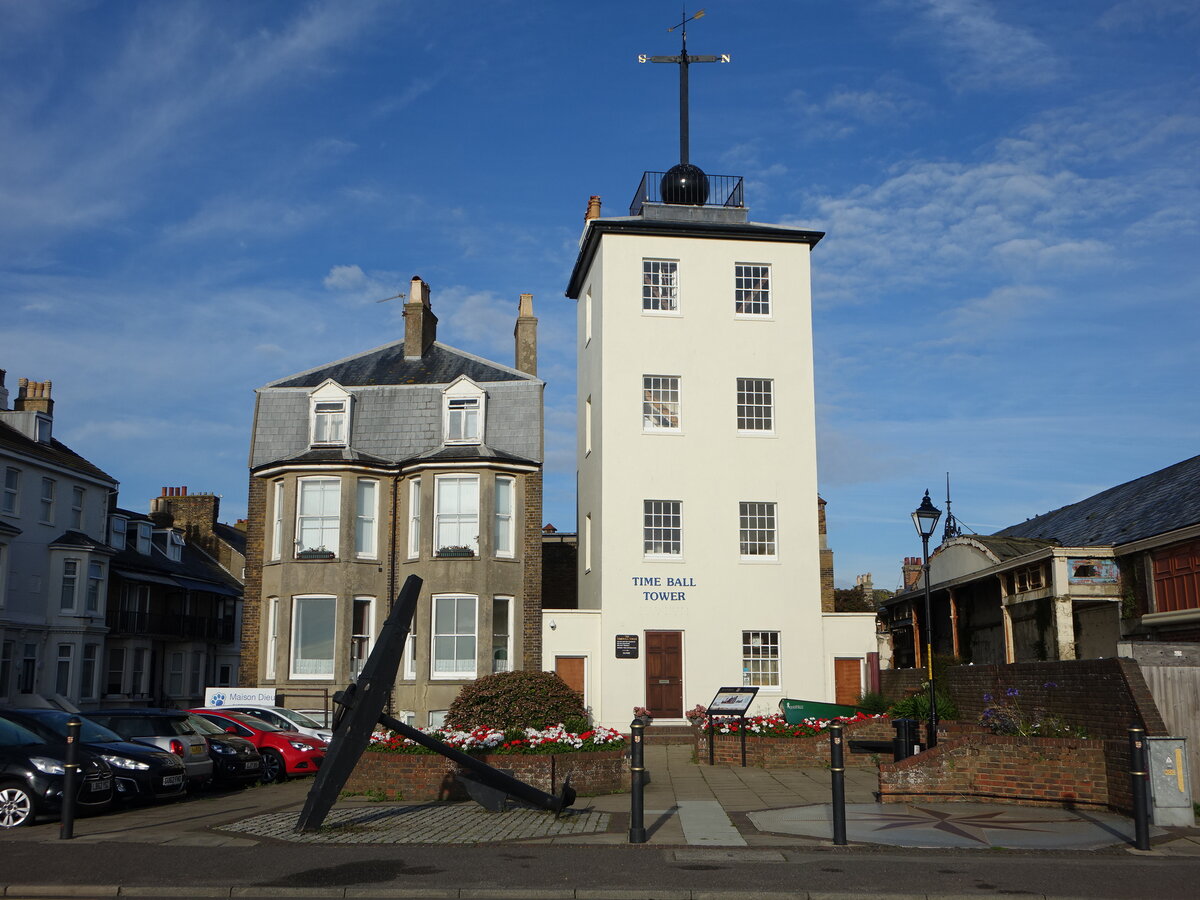 Deal, Timebell Tower in der Beach Street, Grafschaft Kent (02.09.2023)