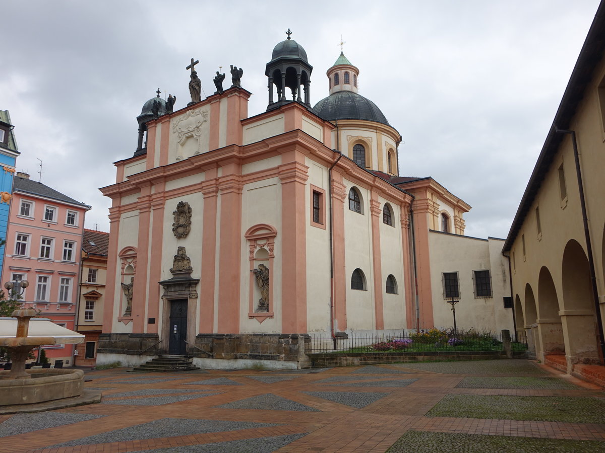 Decin / Tetschen, Pfarrkirche Hl. Kreuz, erbaut von 1687 bis 1691 (27.09.2019)