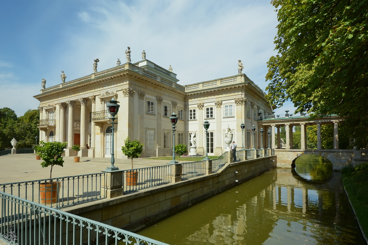 Der Łazienki-Palast wurde im 17. Jahrhundert errichtet. (Warschau, August 2015)