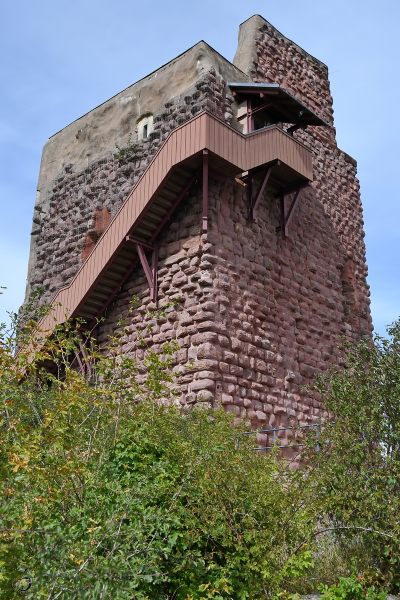 Der Barbarossaturm ist Teil der Reichsburg Kyffhausen. (Bad Frankenhausen, September 2018)