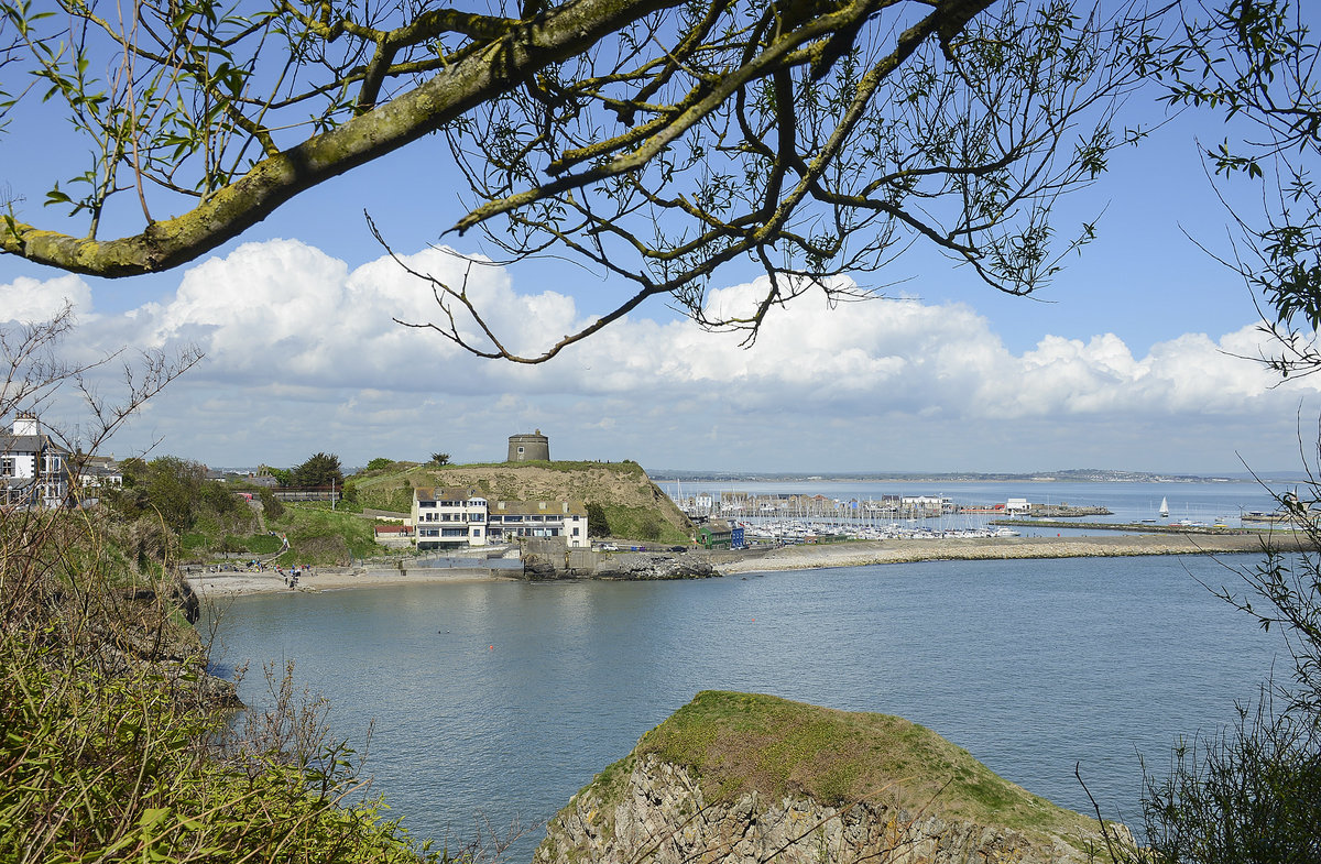 Der Dubliner Vorort Howth von Balscadden Road aus gesehen. Aufnahme: 11. Mai 2018.