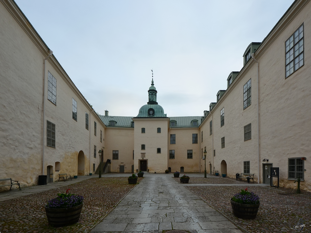 Der Innenhof des Stadtschlosses von Linköping. (Juni 2012)