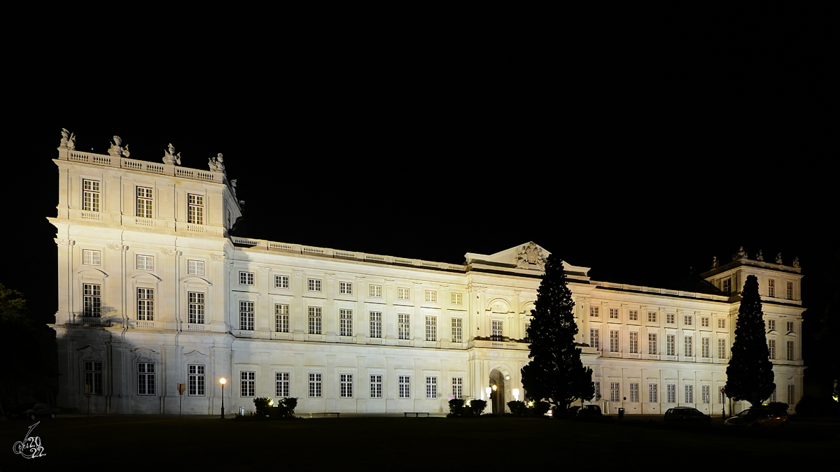 Der im klassizistischen Stil errichtete Palcio Nacional da Ajuda war die Residenz der kniglichen Familie und ist heute Museum fr ornamentale Kunst. (Lissabon, Januar 2017)