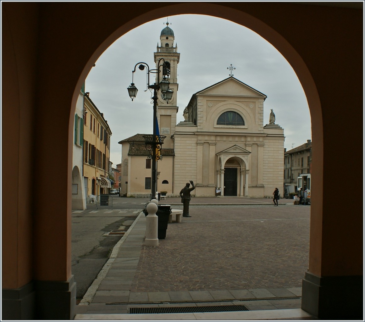 Der Marktplatz in Brescello 
(14.11.2013)